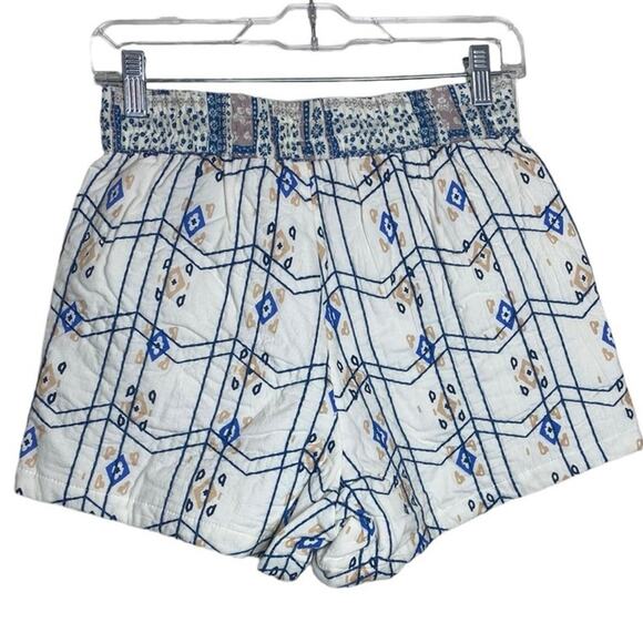 Blank NYC Savana Quilted Pull-on Short, Size XS (Runs large) NWT - Picture 3 of 9